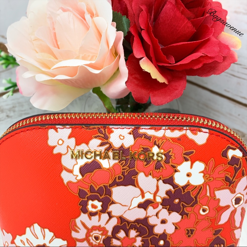 Michael Kors Emmy travel pouch dark sangria red - Picture 2 of 7